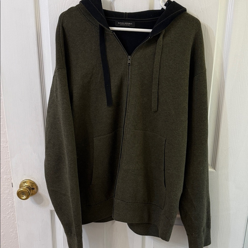 Banana Republic Men's Dark Green Zip-Up Sweater